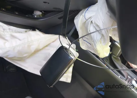 2025 Mazda Cx-50 Hybrid Premium Package z USA, uszkodzony, nr VIN 7MMVAADW2SN133601